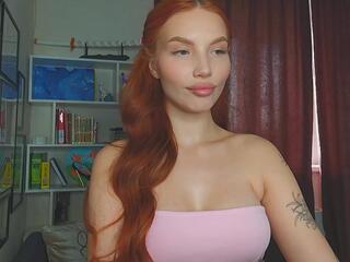 Judy West webcam model stream image