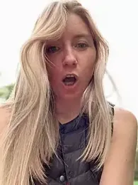 Crazy-Rosa webcam model stream image