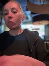 Crazy-Rosa webcam model stream image