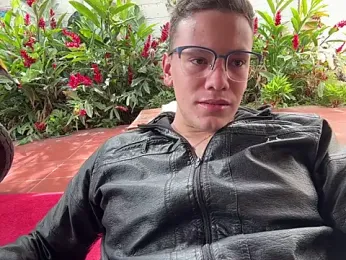 Neil_and_isaac webcam model stream image