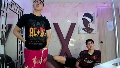 TWINKS_FRIENDS webcam model stream image