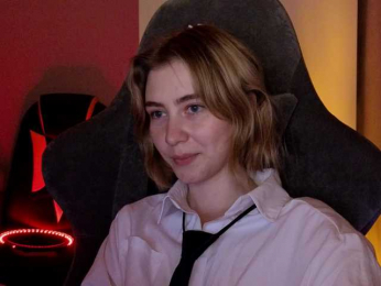 KUQOSA webcam model stream image