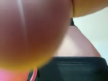 boysquirt webcam model stream image