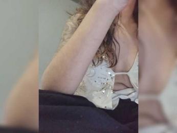 Luciavencono webcam bongacams model stream image