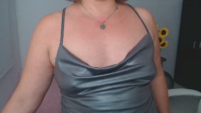 ana_milf webcam model stream image
