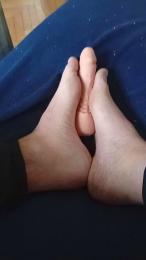 E001987 webcam model stream image