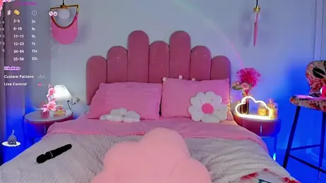 MaryLew webcam model stream image