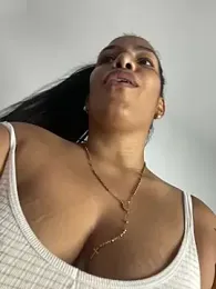 ArielleMillerr webcam model stream image