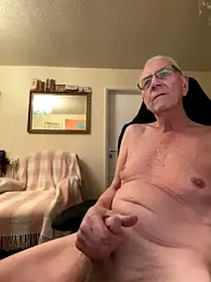 cutaboverest webcam model stream image