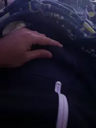 _MrPrecum_ webcam model stream image