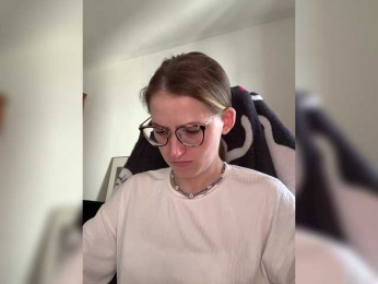 Asya_ webcam model stream image