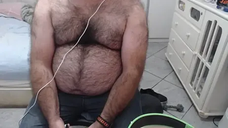 MysterBearMG webcam stripchat model stream image