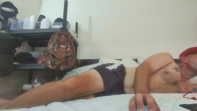 R_malcom webcam model stream image