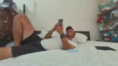 R_malcom webcam model stream image