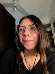 Argentiiniita webcam model stream image