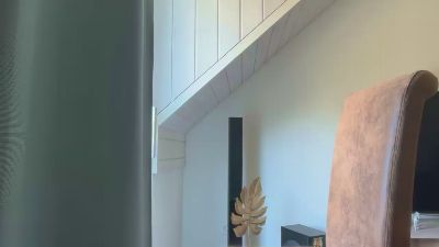 Nakedlio webcam model stream image