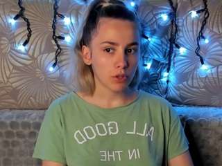 maggiecake webcam model stream image