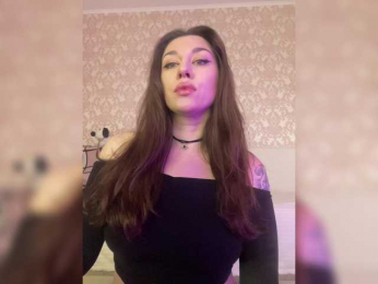 FoxyAlisa webcam bongacams model stream image