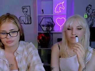 baby-joy webcam model stream image