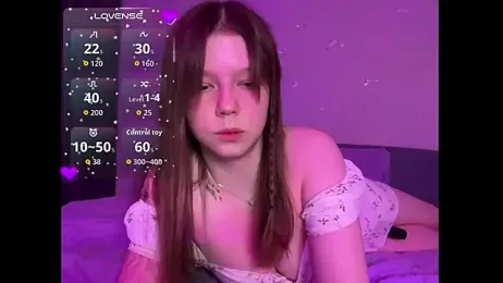 karalinhks webcam stripchat model stream image