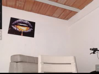 drake_brown_23 webcam model stream image