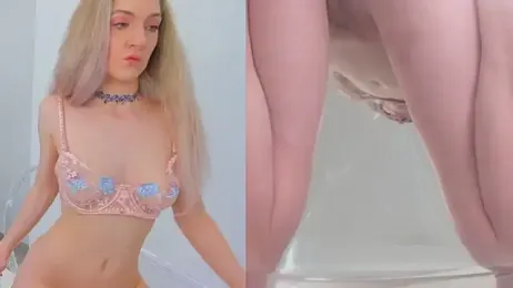 Emilly_Hart webcam stripchat model stream image