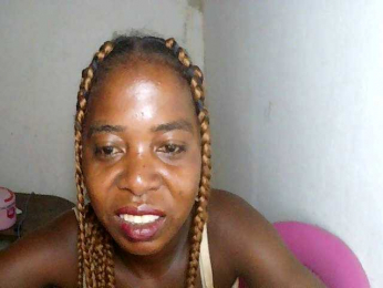 Christina-2 webcam bongacams model stream image