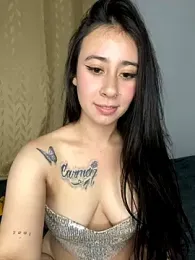 Zoee_t webcam model stream image