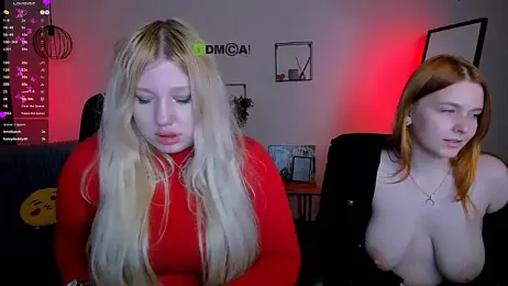 juli_kisss webcam model stream image