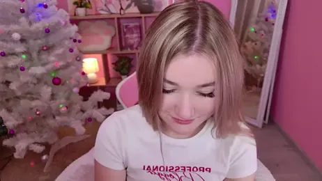 milaa_sun webcam stripchat model stream image