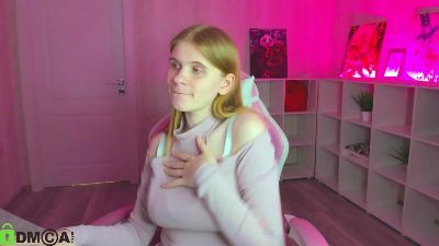 Alya_Vizz webcam model stream image