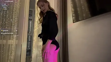 BlissfulSky_Vi webcam stripchat model stream image