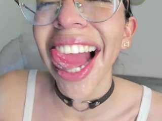 katty-mouth webcam model stream image