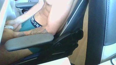 MaximoValente webcam cam4 model stream image