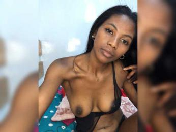 Myah001 webcam bongacams model stream image