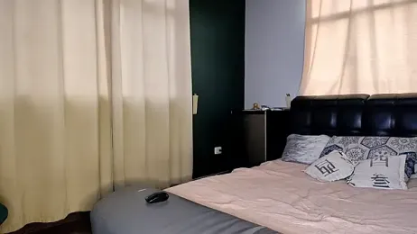 Alaia_sam webcam stripchat model stream image