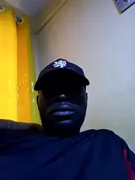 ClinDi webcam model stream image