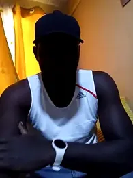 ClinDi webcam model stream image