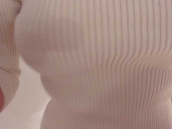 Make_me_wet webcam model stream image