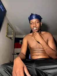 Sir-Tucker webcam model stream image
