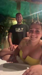 HeartlessQueen webcam model stream image