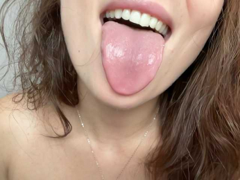 PaulineKo webcam model stream image