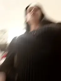 EVILYN webcam model stream image