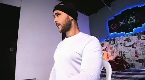 Sebas-hott webcam model stream image