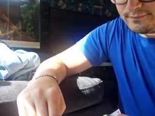 hornyasianman webcam model stream image