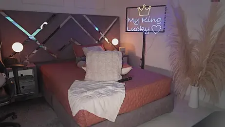 KateOwens webcam model stream image