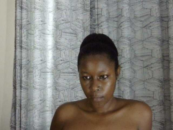 Marionlolo webcam model stream image