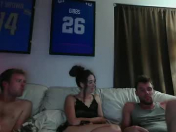 kylieexoxoxo2432 webcam chaturbate model stream image