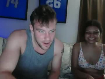 kylieexoxoxo2432 webcam model stream image