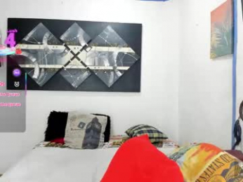 sarahjey webcam model stream image